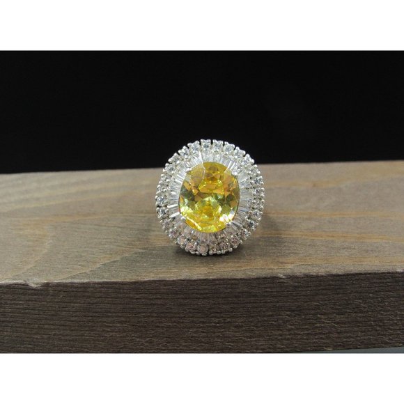 Size 6 Sterling Silver Brilliant Yellow Cubic Zirconia With Accents Band Ring - Picture 1 of 9